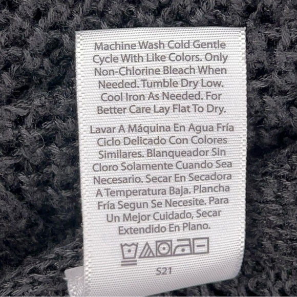 Small/Medium Black Open Knit Crochet Style Shrug Sweater Boho Goth Bohemian - Picture 10 of 16